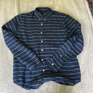 Abercrombie and Fitch Linen Button Up - Large